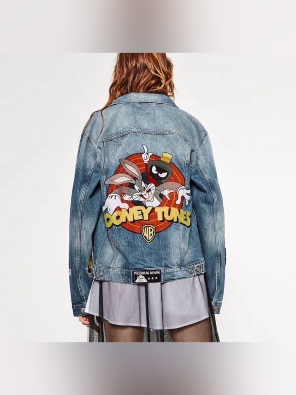 Zara limited edition looney tunes oversized denim jacket